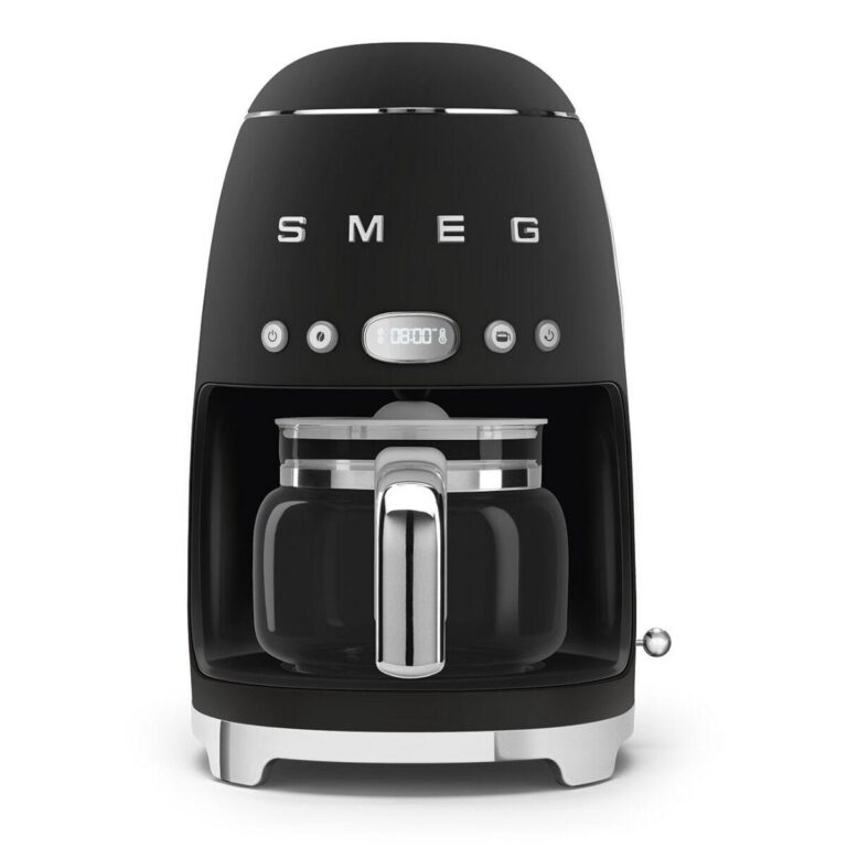 Smeg Black Retro Filter Drip Coffee Machine - DCF02BLMEU
